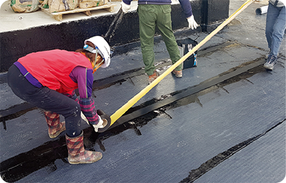 보강 테이프 부착